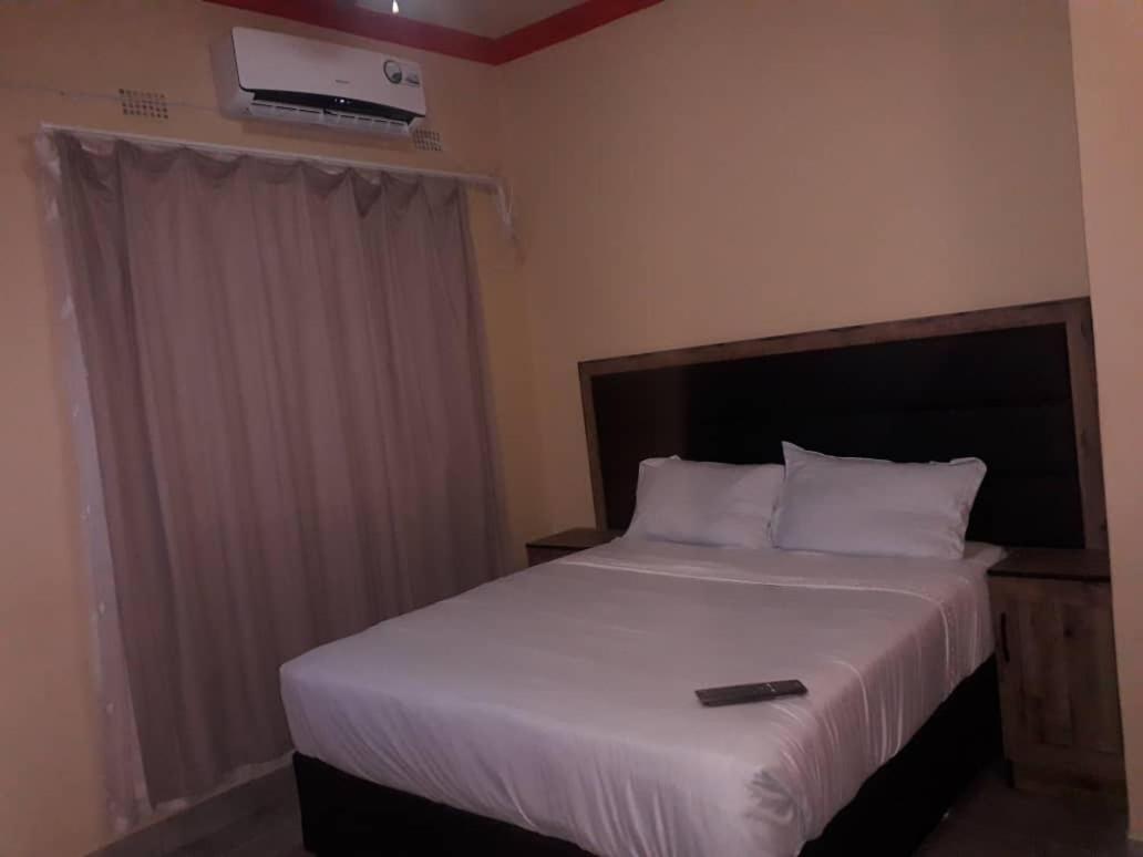 Wiln Allure Apartments Francistown Exterior foto